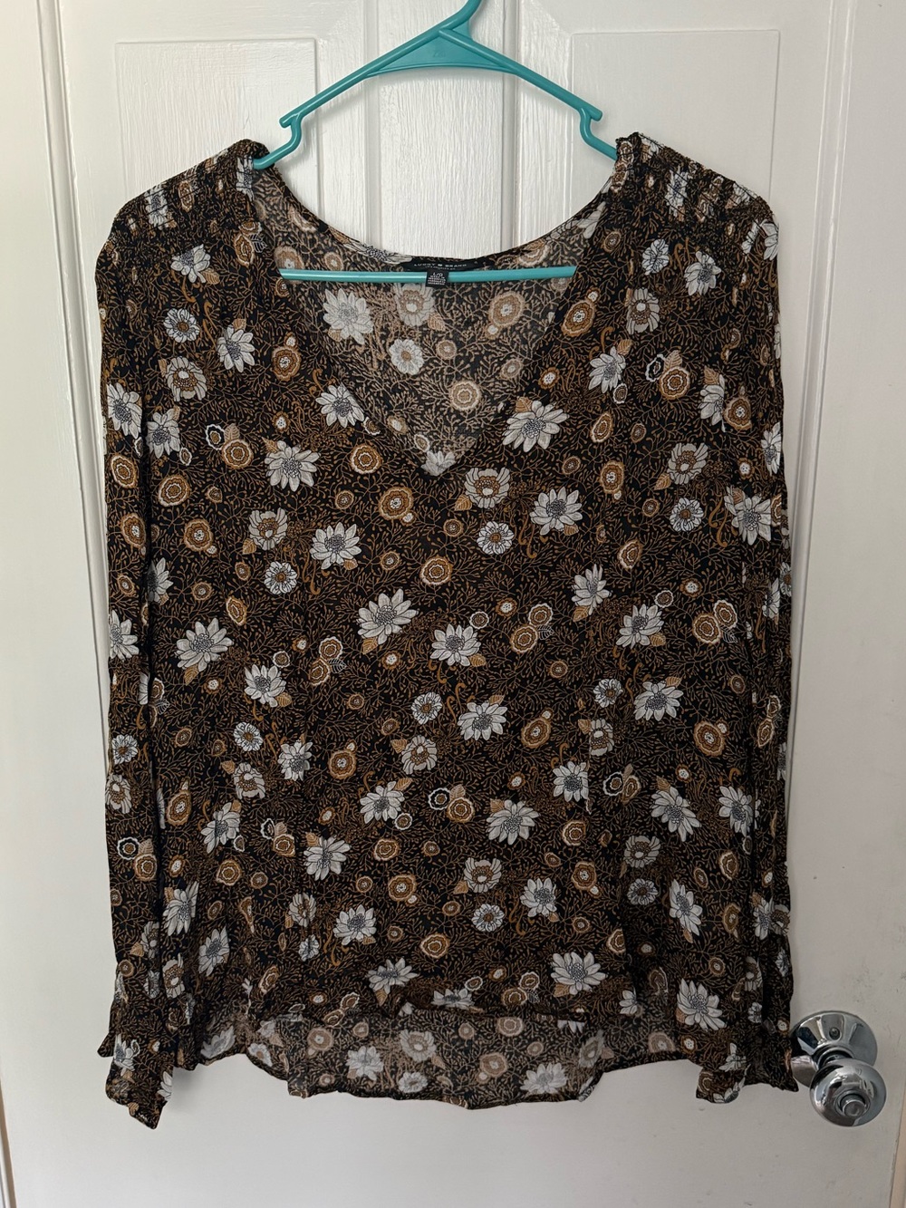 Lucky Brand long sleeve blouse size large
